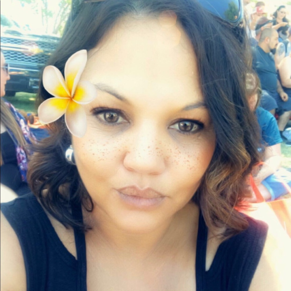 Meet your Posher, Corene